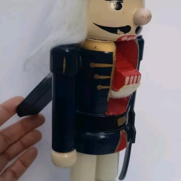 Rare 13" in Nutcracker Soldier. - Picture 6 of 9